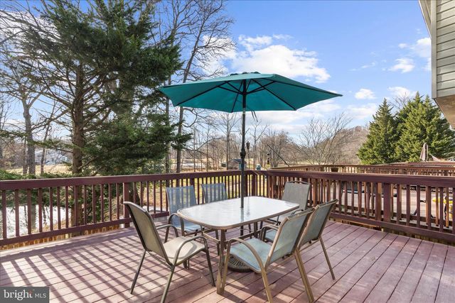 1530 FALSTONE LN, Crofton, MD 21114