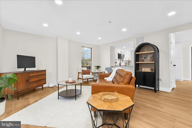 1530 FALSTONE LN, Crofton, MD 21114