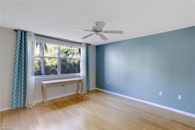 285 Naples Cove DR 1303, Naples, FL 34110