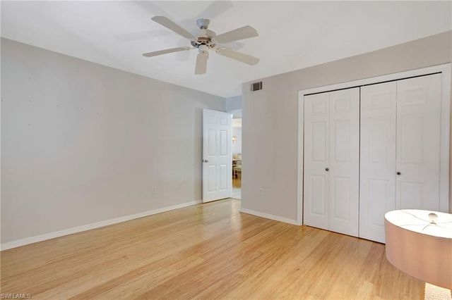 285 Naples Cove DR 1303, Naples, FL 34110