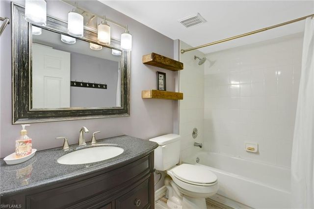 285 Naples Cove DR 1303, Naples, FL 34110