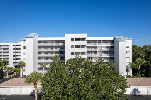 285 Naples Cove DR 1303, Naples, FL 34110