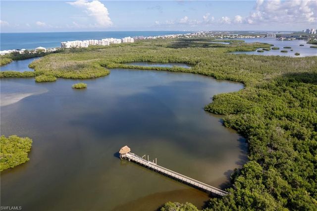 285 Naples Cove DR 1303, Naples, FL 34110