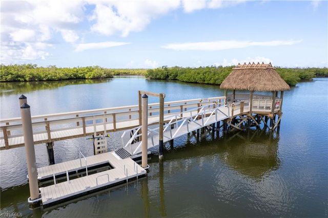 285 Naples Cove DR 1303, Naples, FL 34110