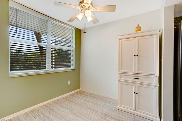 285 Naples Cove DR 1303, Naples, FL 34110