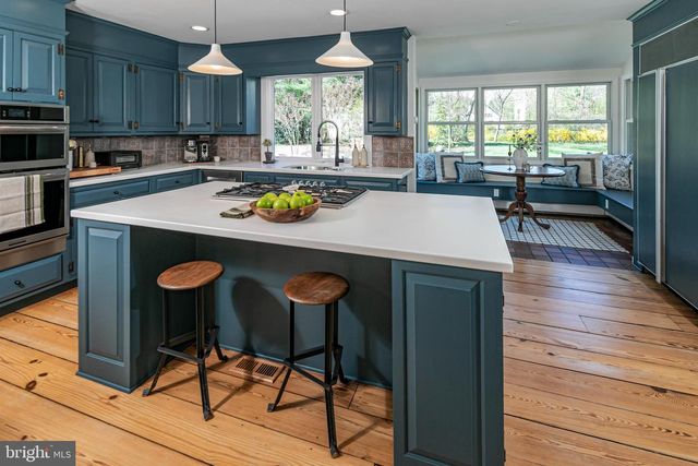 14 NELSON RIDGE RD, Princeton, NJ 08540