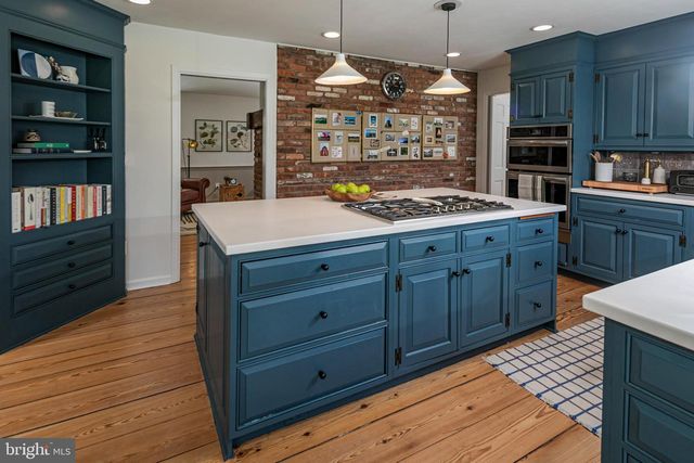 14 NELSON RIDGE RD, Princeton, NJ 08540