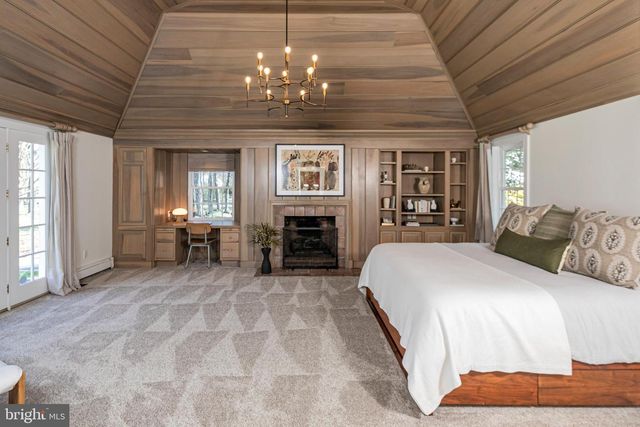14 NELSON RIDGE RD, Princeton, NJ 08540