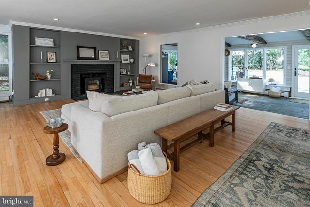 14 NELSON RIDGE RD, Princeton, NJ 08540