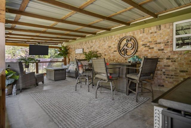 751 E Houston Street, Lovelady, TX 75851