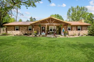 751 E Houston Street, Lovelady, TX 75851