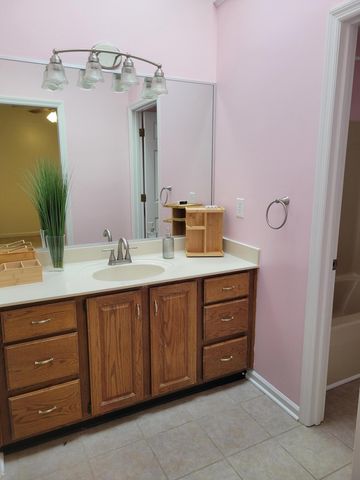 609 Galata Drive, Lexington, KY 40503