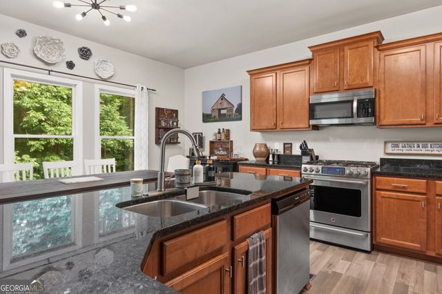 72 Haven Crest Court, Dallas, GA 30132