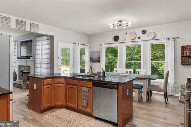 72 Haven Crest Court, Dallas, GA 30132
