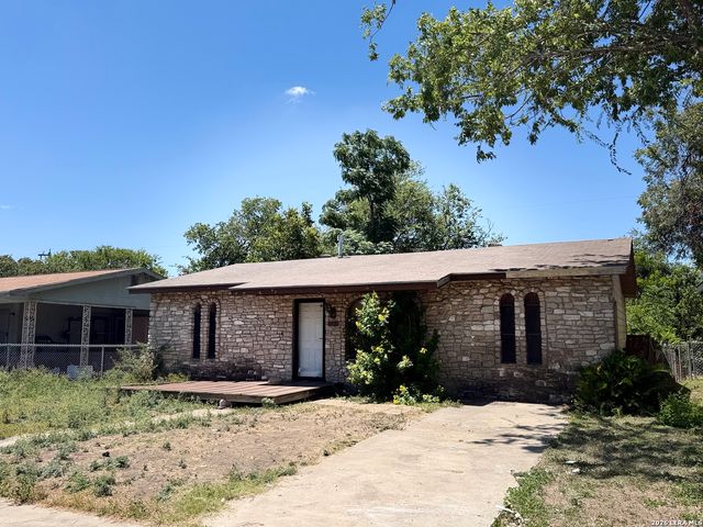 3703 S PINE ST, San Antonio, TX 78223