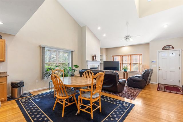500 Mendon Road 11, Cumberland, RI 02864
