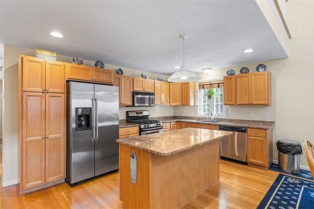 500 Mendon Road 11, Cumberland, RI 02864