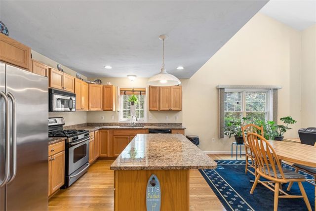 500 Mendon Road 11, Cumberland, RI 02864