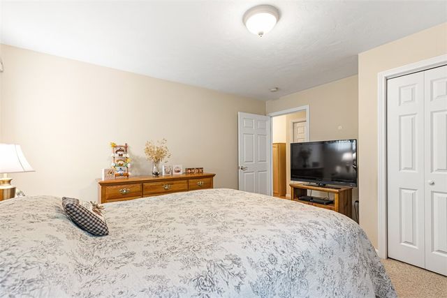 500 Mendon Road 11, Cumberland, RI 02864