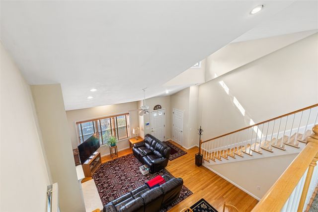 500 Mendon Road 11, Cumberland, RI 02864