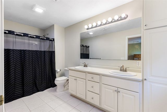500 Mendon Road 11, Cumberland, RI 02864