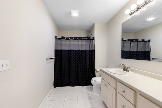 500 Mendon Road 11, Cumberland, RI 02864