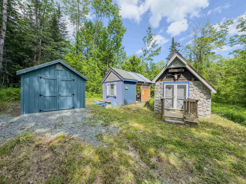 3681 Shadow Lake Road, Concord, VT 05824