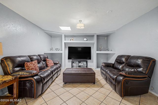 2602 N Camino Principal, Tucson, AZ 85715