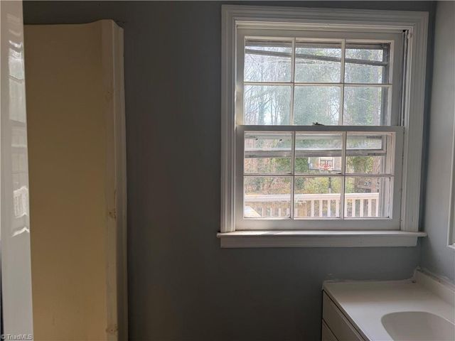 1142 Manning Street, Eden, NC 27288