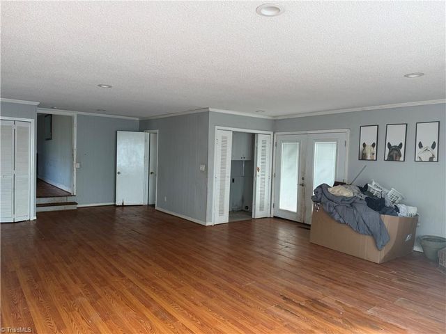 1142 Manning Street, Eden, NC 27288