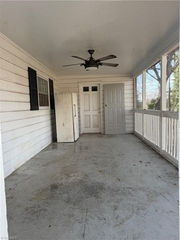 1142 Manning Street, Eden, NC 27288