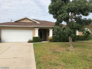 2122 NE 14th AVE, Cape Coral, FL 33909