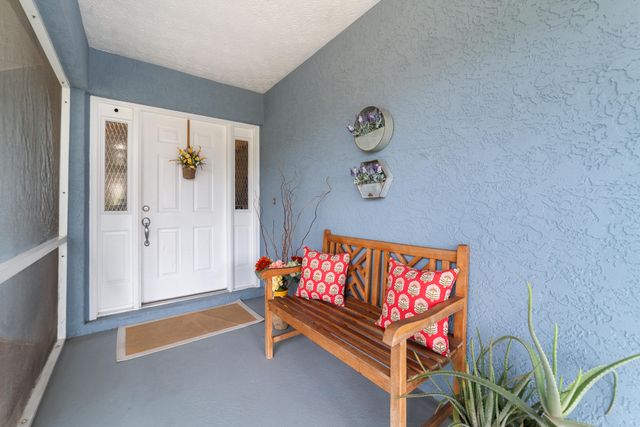 817 NW Archer Avenue, Port St. Lucie, Port St Lucie, FL 34983