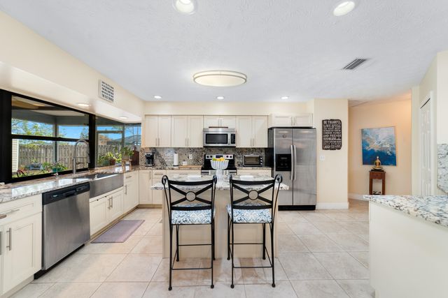 817 NW Archer Avenue, Port St. Lucie, Port St Lucie, FL 34983