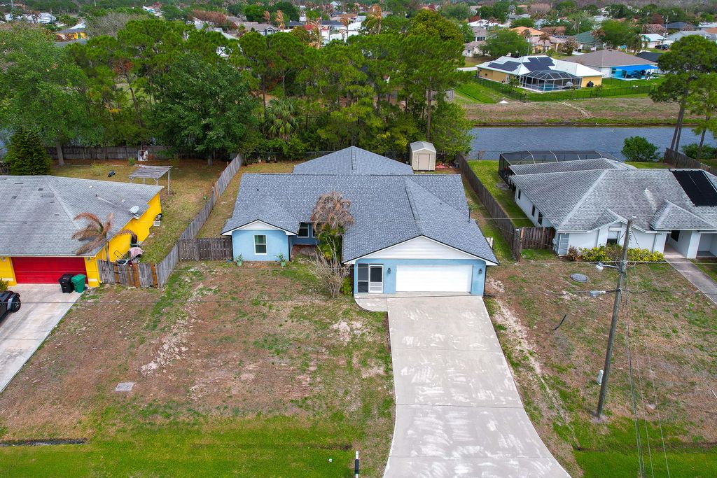 817 NW Archer Avenue, Port St. Lucie, Port St Lucie, FL 34983