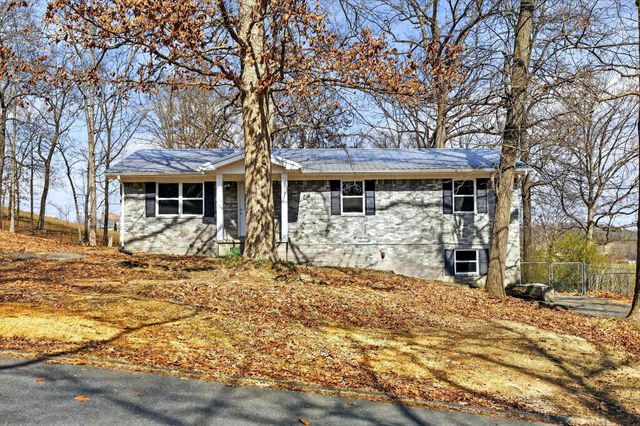 379 Oakwood Circle, NE, Cleveland, TN 37312