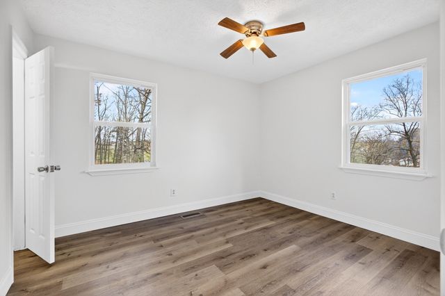 379 Oakwood Circle, NE, Cleveland, TN 37312