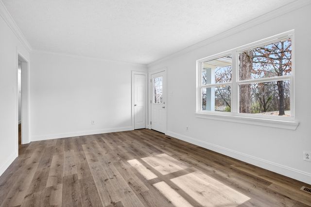 379 Oakwood Circle, NE, Cleveland, TN 37312