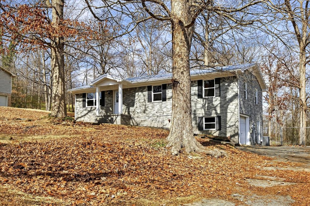 379 Oakwood Circle, NE, Cleveland, TN 37312