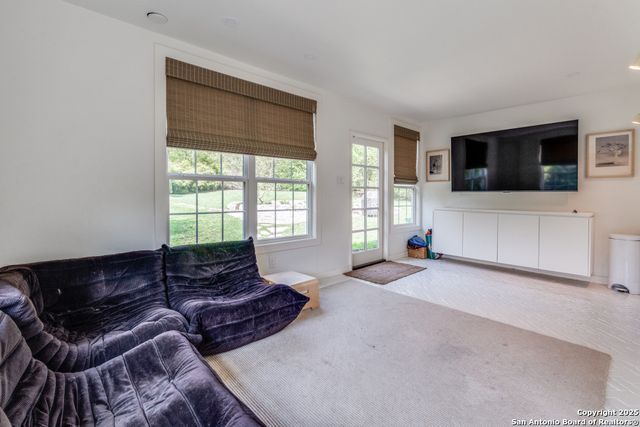 345 Lilac, Terrell Hills, TX 78209