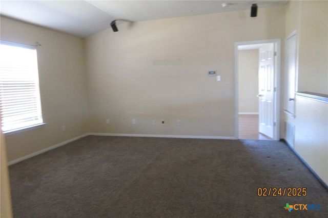 2617 White Moon Drive, Harker Heights, TX 76548