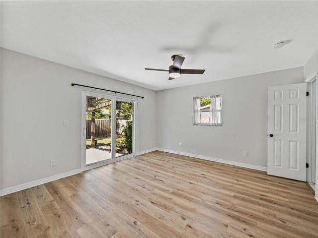 6000 19TH STREET NE, St Petersburg, FL 33703