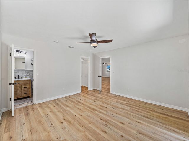 6000 19TH STREET NE, St Petersburg, FL 33703