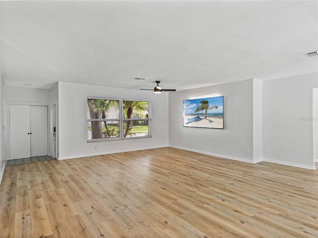 6000 19TH STREET NE, St Petersburg, FL 33703