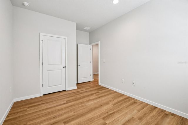 536 E BERESFORD AVENUE, Deland, FL 32724