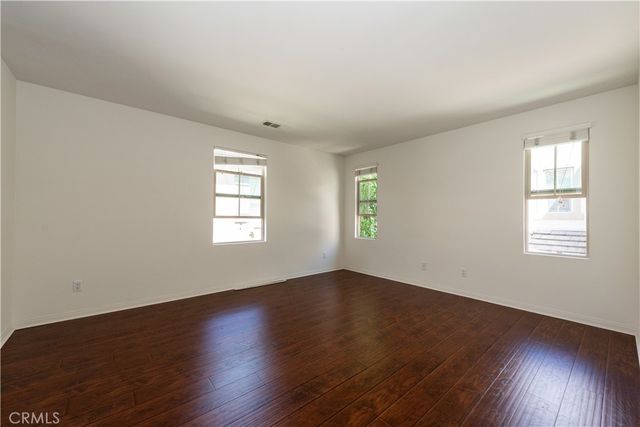 165 Pathway, Irvine, CA 92618