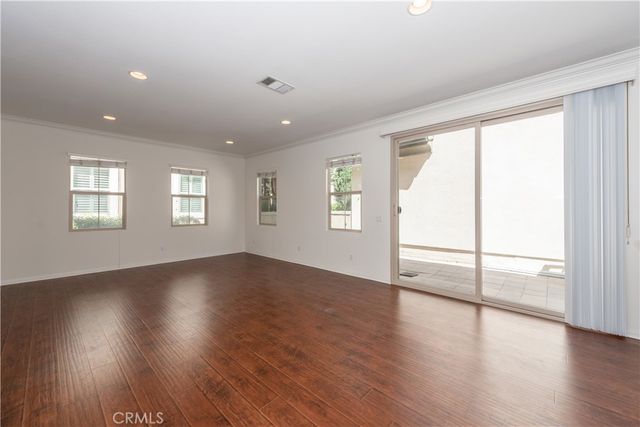 165 Pathway, Irvine, CA 92618