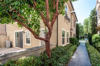165 Pathway, Irvine, CA 92618