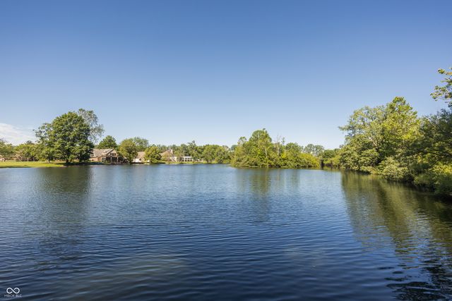 8641 Fawn Lake Circle, Indianapolis, IN 46278
