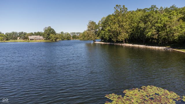 8641 Fawn Lake Circle, Indianapolis, IN 46278